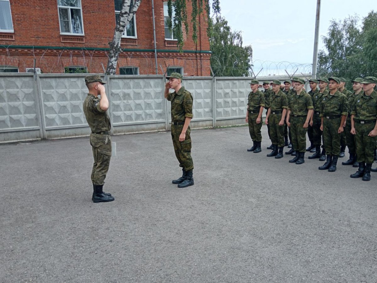 Юнармейские военно-патриотические сборы Приволжского федерального округа "Гвардеец" продолжаются